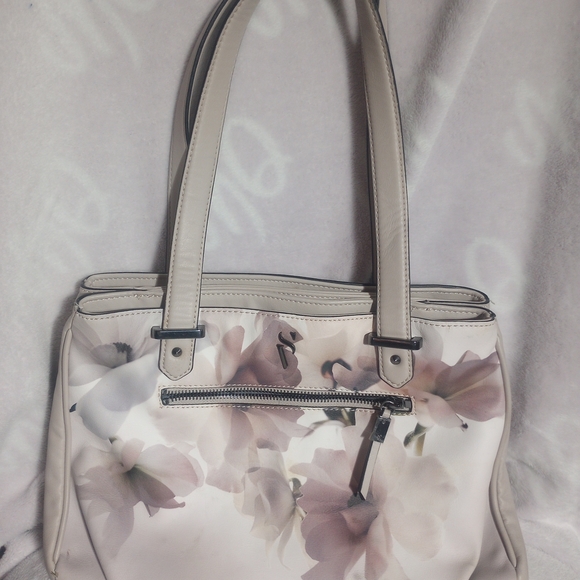 Simply Vera Vera Wang Handbags - Simply Vera Vera Wang Floral Cream Shoulder Bag